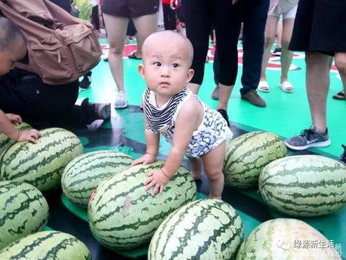 吃瓜视频大全大图,盘点热门吃瓜瞬间，笑料百出！